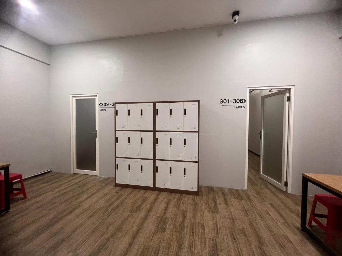 Capsule hotel Sleep Center